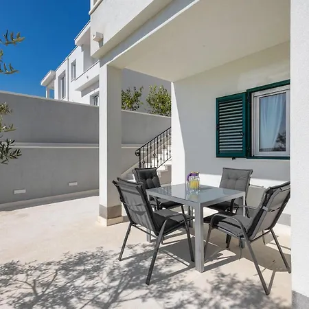 Exclusive Duda With Private Pool And Tavern *